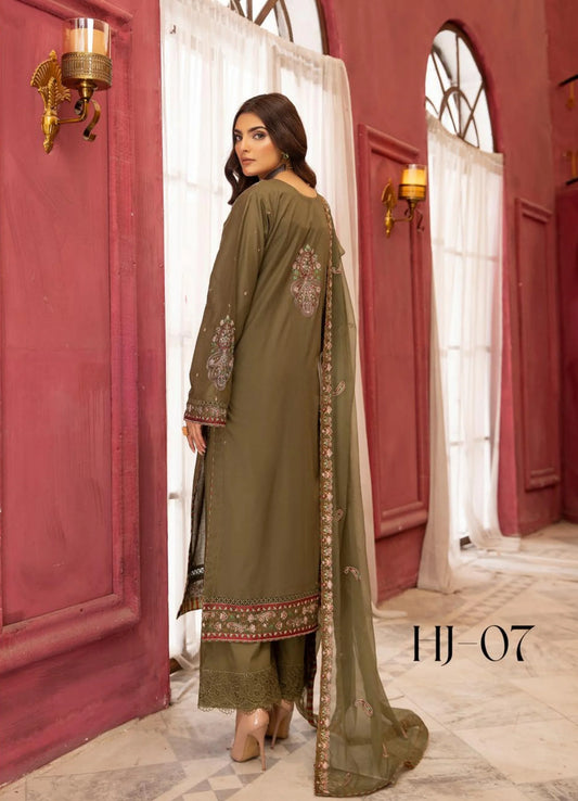 HUSN-E-JAHAAN EMBROIDERED LAWN | D-07