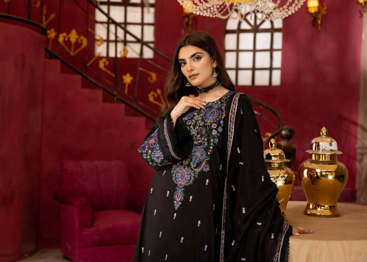 HUSN-E-JAHAAN EMBROIDERED LAWN | D-15