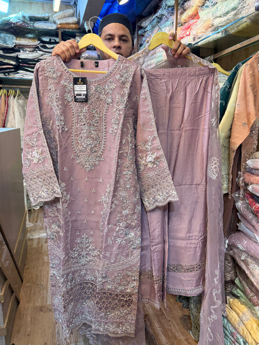 ZOYA AHMED SUBHATA FORMALS D-08