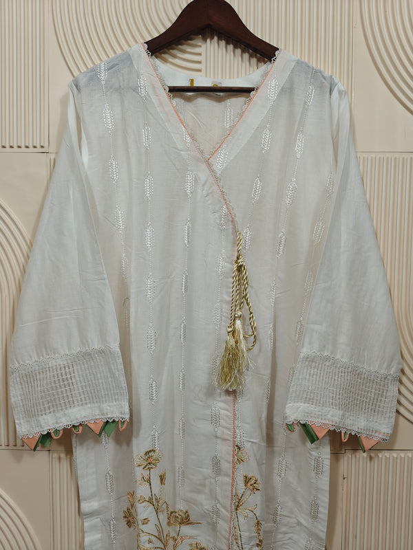 ZOYA AHMED NISSALUXURY LAWN D-04