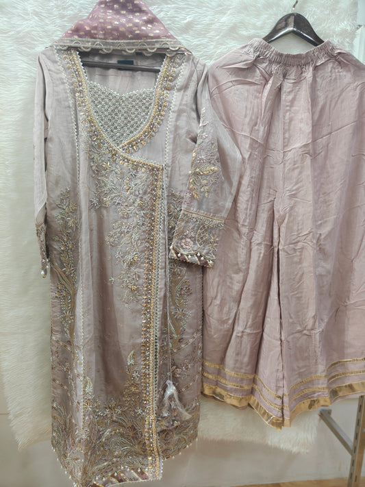 ZARA SARA BY ZOYA AHMAD RTW | D-2B