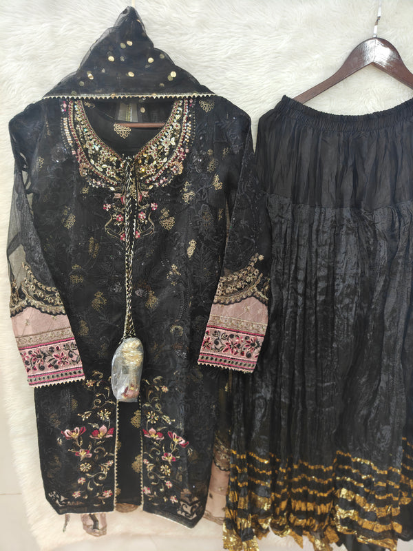 ZARA SARA BY ZOYA AHMAD RTW | D-5A