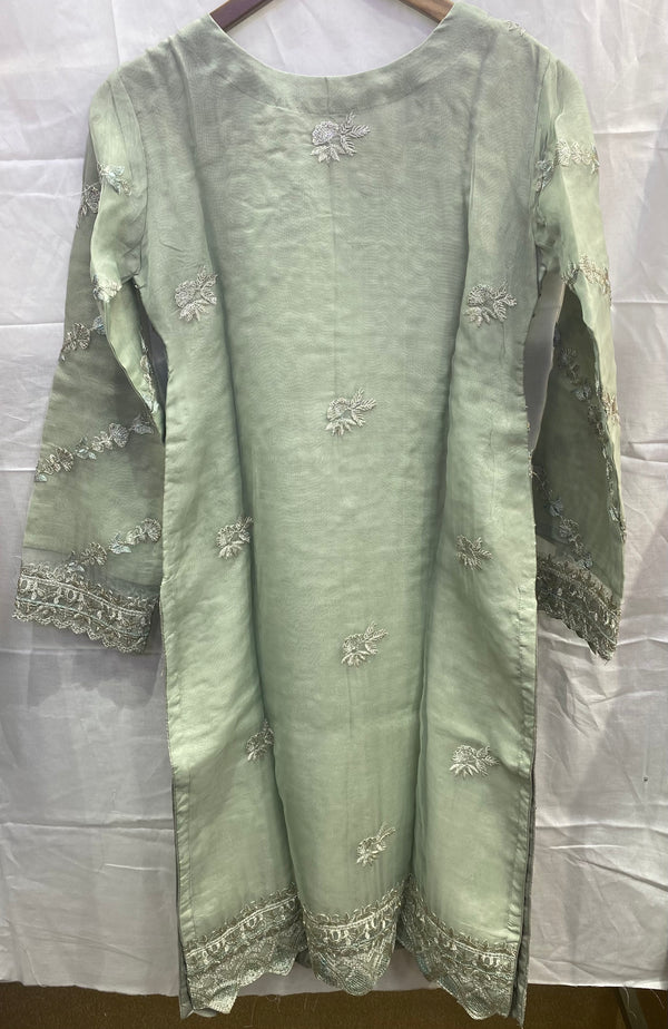ARSHEEN BANOBY ZOYA AHMED HANDWORK STITCHED D-17