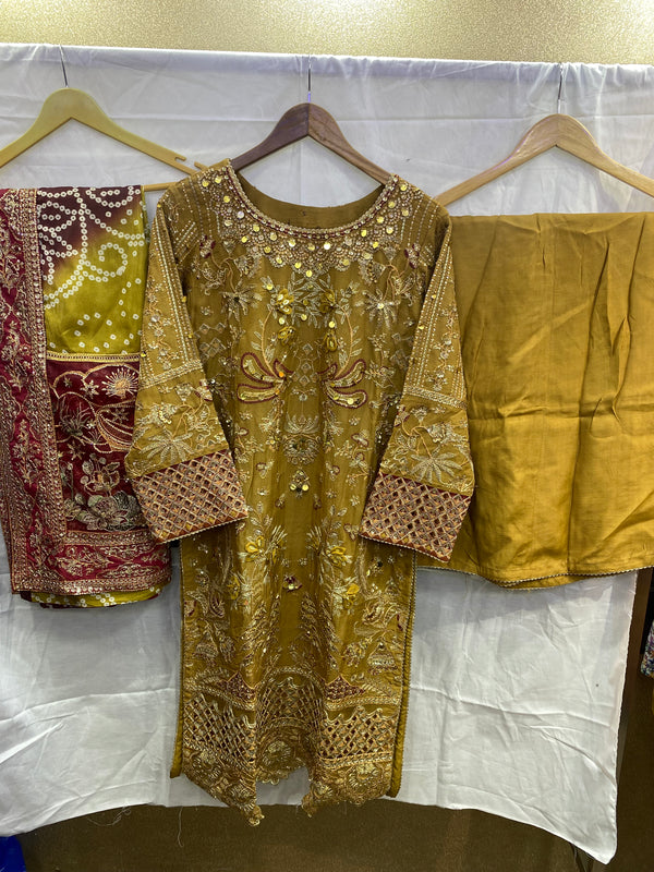 ARSHEEN BANOBY ZOYA AHMED HANDWORK STITCHED D-25