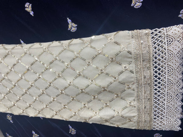 ANGRAKHAAFABRICS BY ZOYA AHMED D-08