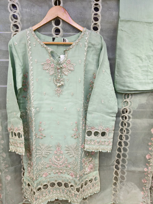 SADABAHARFESTIVE LUXURY FORMAL | D-01