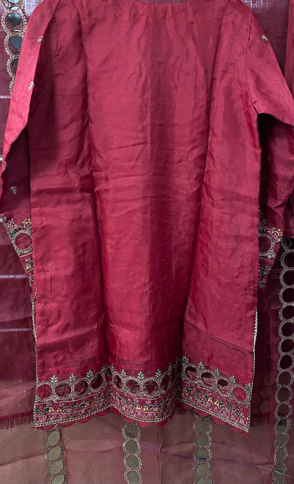 SADABAHAR LUXURY FORMAL STITCHED 3PC | D-05