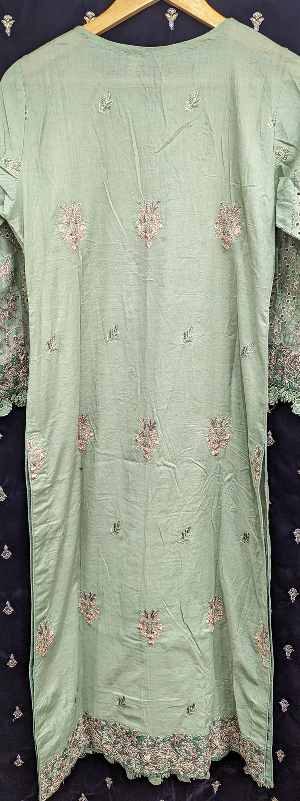 ANDAAZ BY RAMSHA LAWN STITCHED D-02