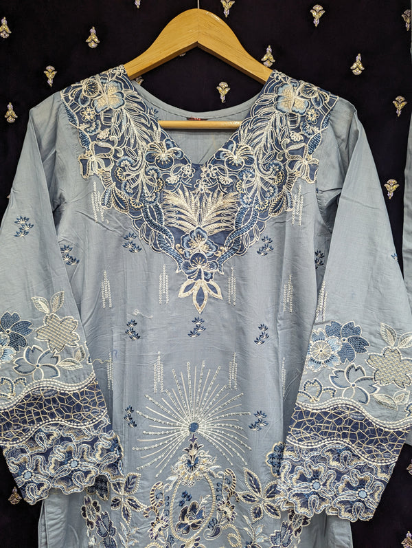 ANDAAZ BY RAMSHA LAWN STITCHED D-06