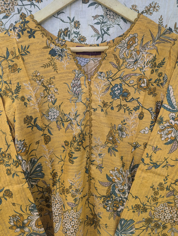 BIN SAEED EXCLUSIVE STITCHED LAWN D-05