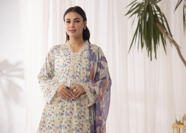AMELLE BY AALAYA UN-STICHED LAWN|D-03