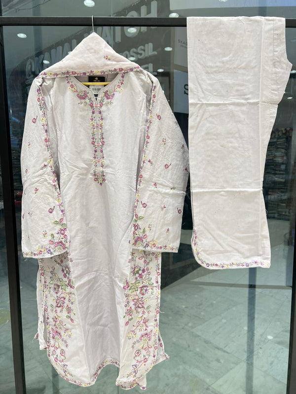 SIERRA ZOYA AHMAD -21