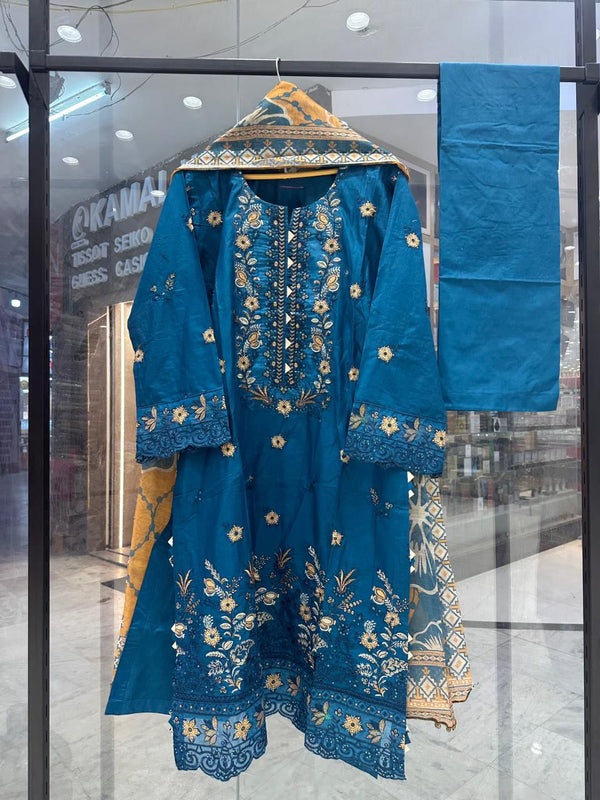 munira premium lawn /D02