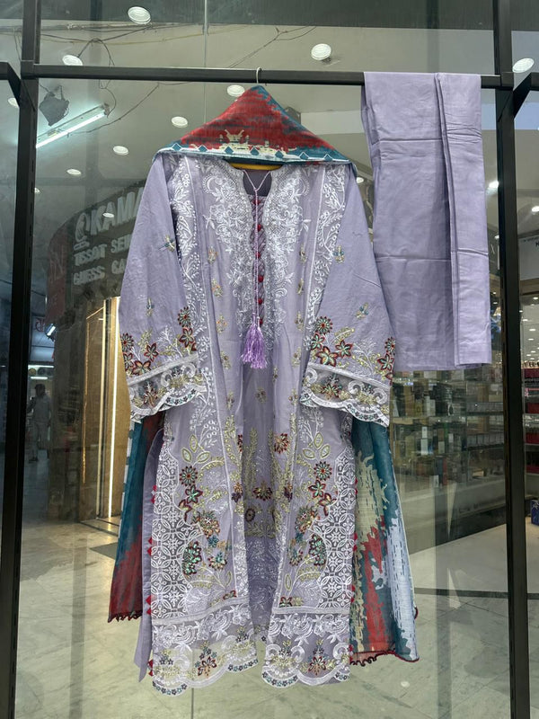 munira premium lawn /D11