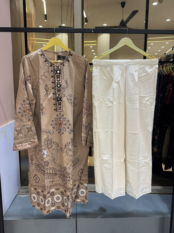 ETHNIC LUXURY PRET-D 10