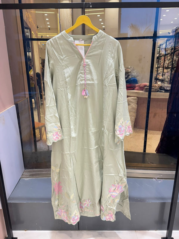 ETHNIC LUXURY PRET-D 37