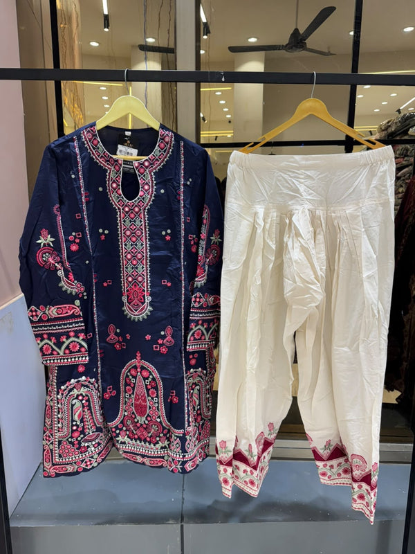 ETHNIC LUXURY PRET-D 08