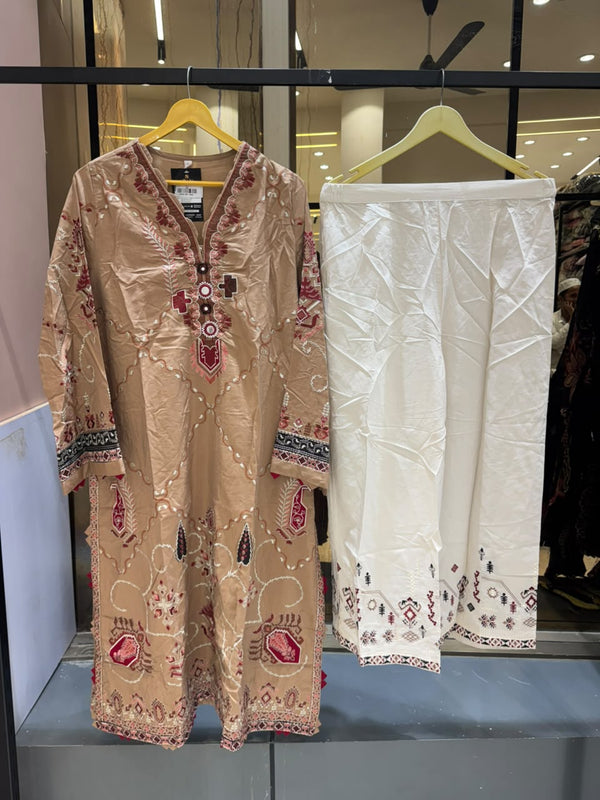 ETHNIC LUXURY PRET-D 35