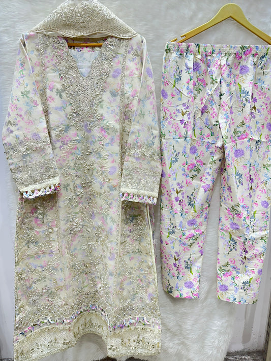 ZOYA AHMAD MAYOUN- 01