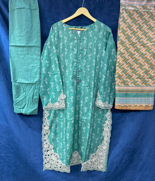 SADABAHAR LAWN PREMIUM CUTWORK- 07