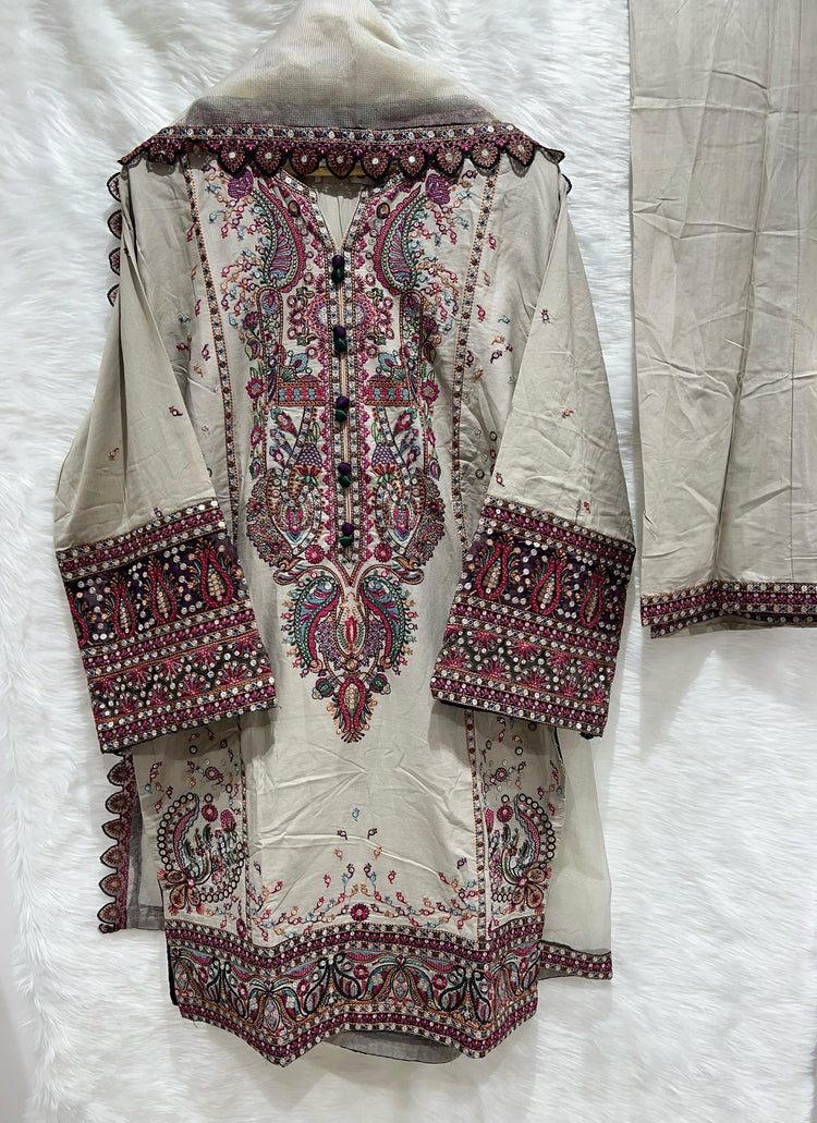 MAHAM LUXURY FORMALS- 04