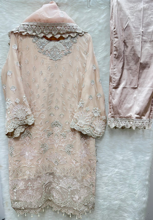 NOOR UL AIN LUXURY FORMAL- 02
