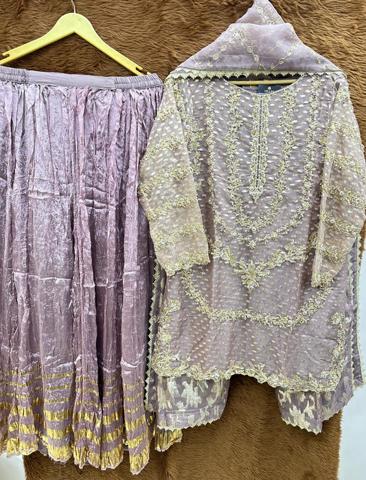 MAYOUN WEDDING FORMALS / D 03