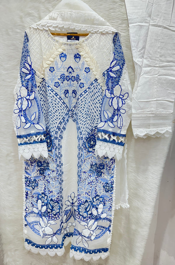 ZOYA AHMAD EVARA- 11