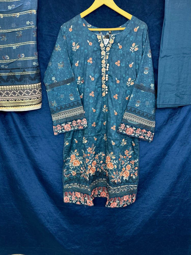 MUNIRA PREMIUM CHIKANKARI- 05