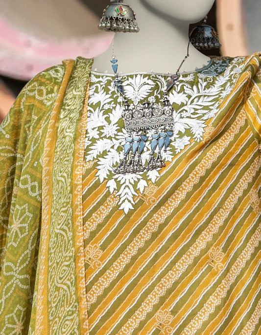GREEN LAWN EMBROIDERED 2PC STITCHED | JLAWN-S-JDS-25-1002