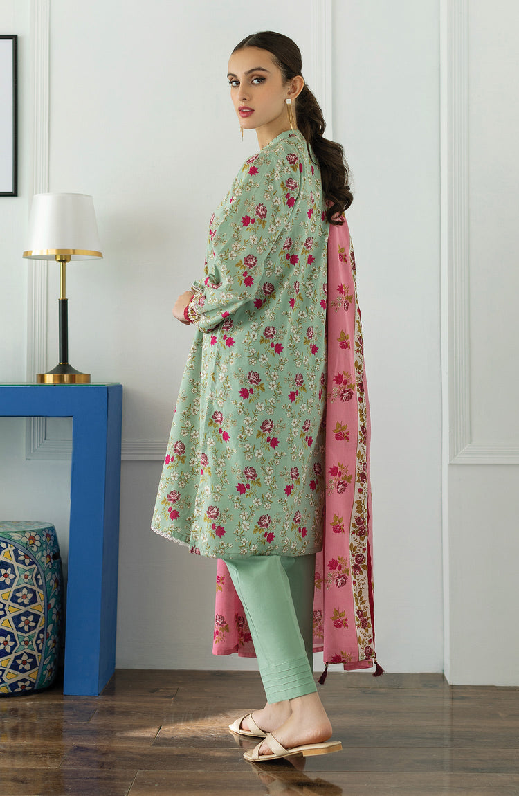 SOPHIA BY GULLJEE '25