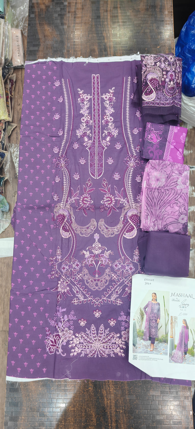 MASHAAL BY RAMSHA LUXURY LAWN-3PC | L-1209