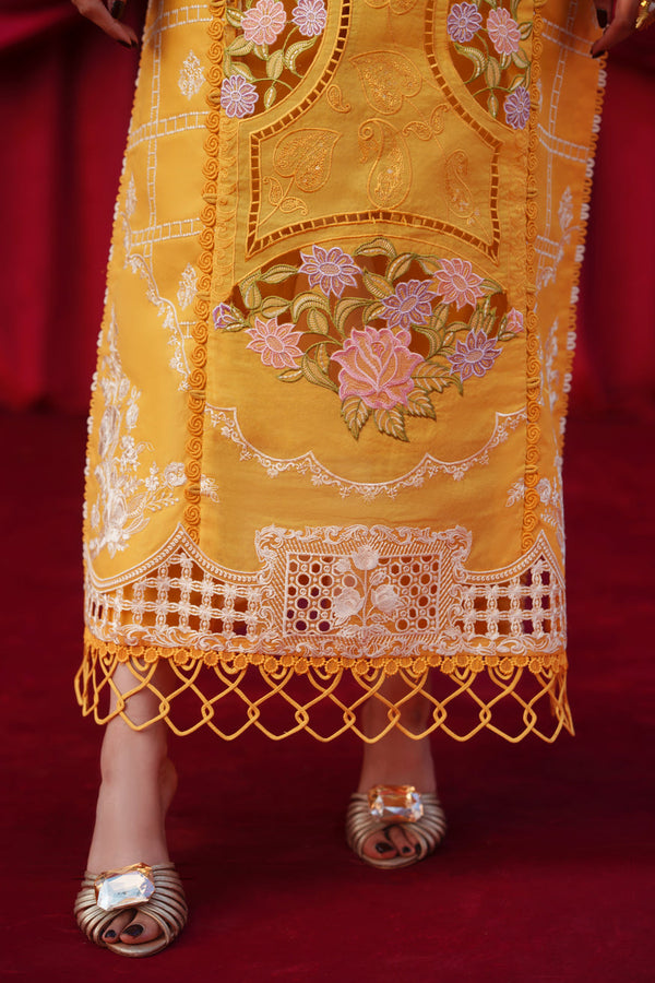 SUMMER QUEEN PARISHAY-SQ-08