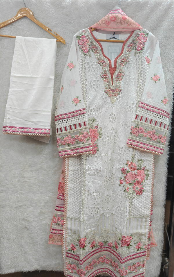 IMROZIA LUXURY LAWN 2025 D-04