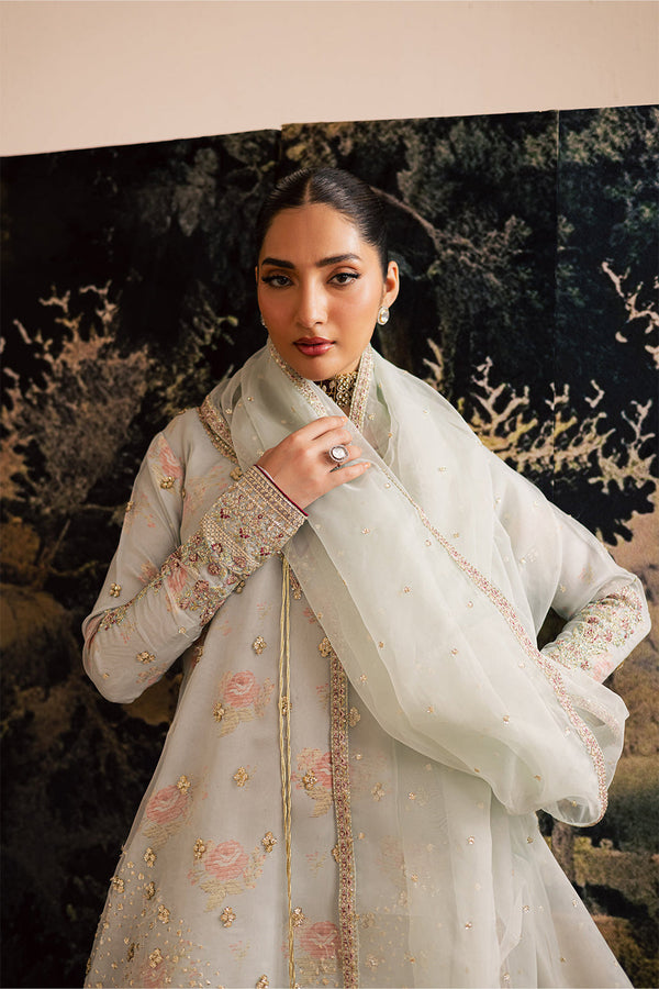 EMAAN ADEEL SUAVE-ELAIN