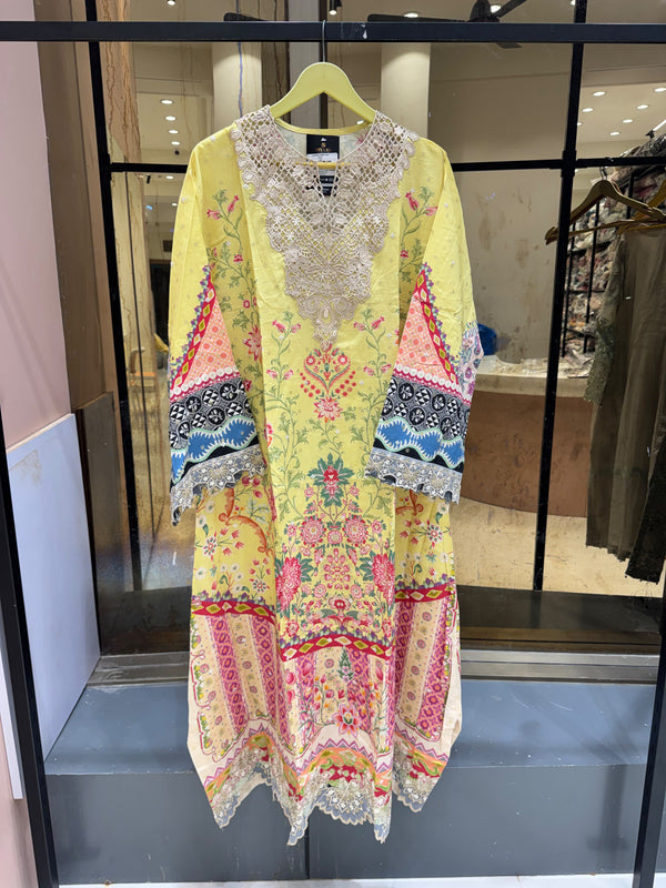 ETHNIC LUXURY PRET-D 52