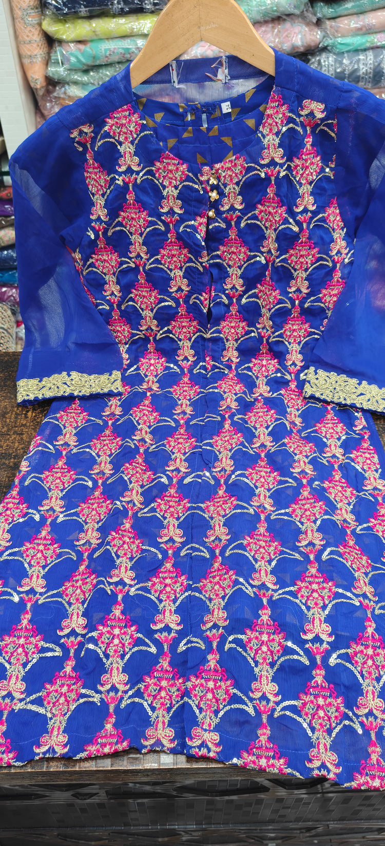 ZOYA AHMED KIDS CHIFFON KURTI D-04