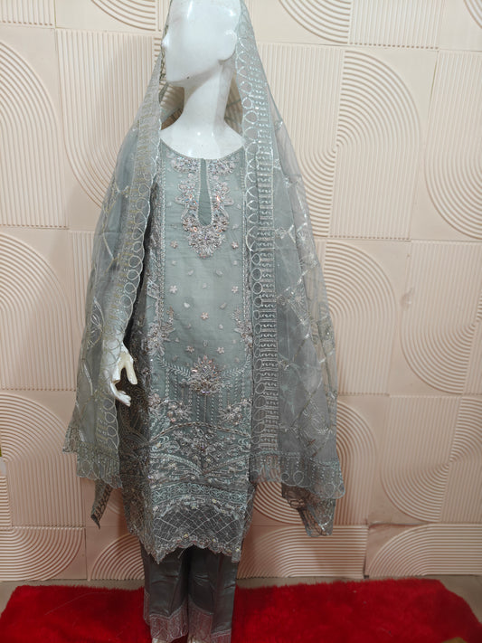 SURAYYA BY ZOYA AHMED LUXURY FORMAL |D-01