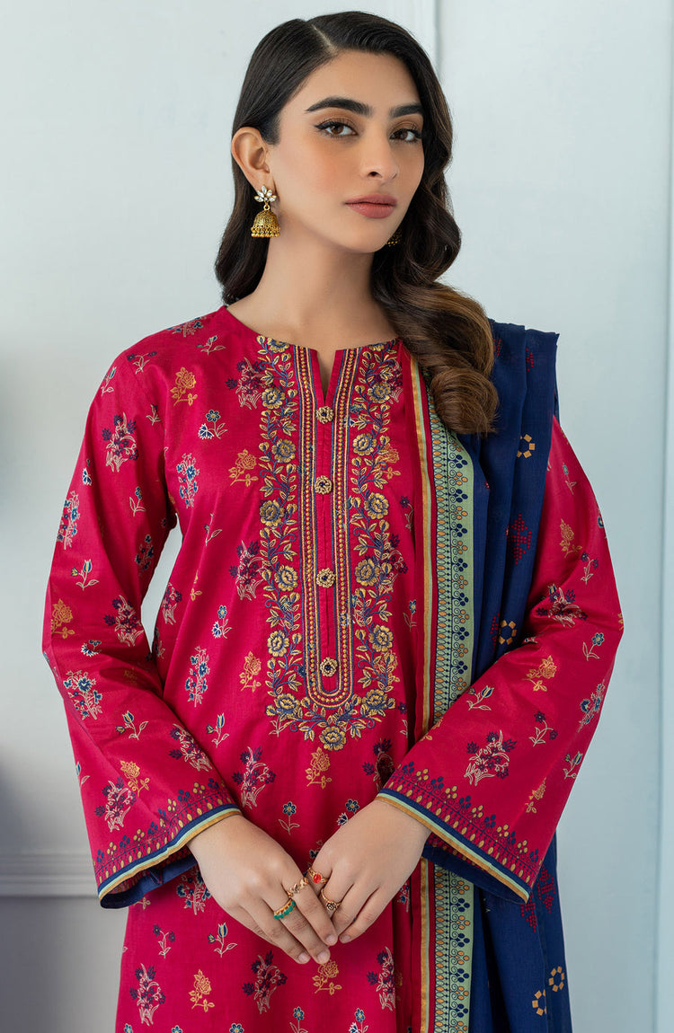 SOPHIA BY GULLJEE '25