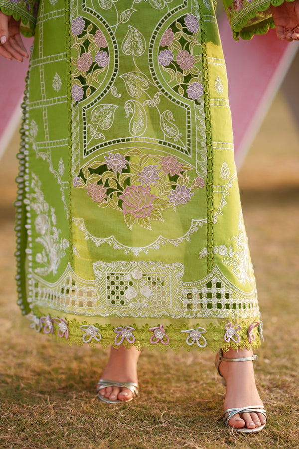 SUMMER QUEEN PARISHAY-SQ-03