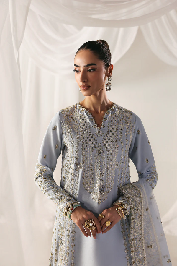 Serein Luxe Silk emaan adeel-OPULENT OASIS