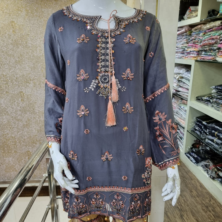 HAANI STITCHED HEAVY EMBROIDERED-06