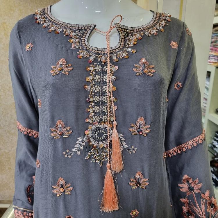 HAANI STITCHED HEAVY EMBROIDERED-06