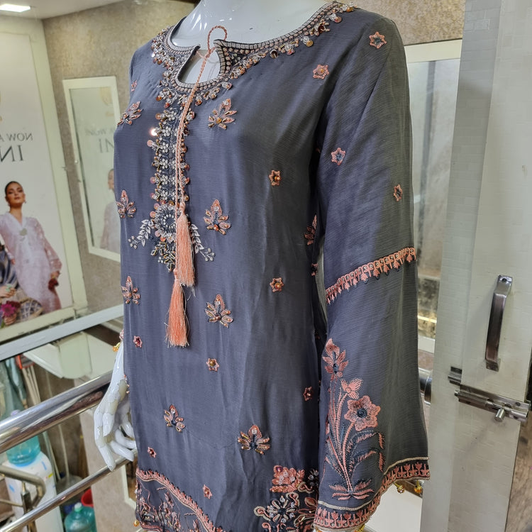 HAANI STITCHED HEAVY EMBROIDERED-06